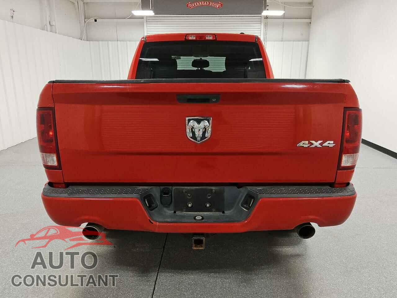 DODGE RAM 1500 2012 - 1C6RD7FT9CS171030
