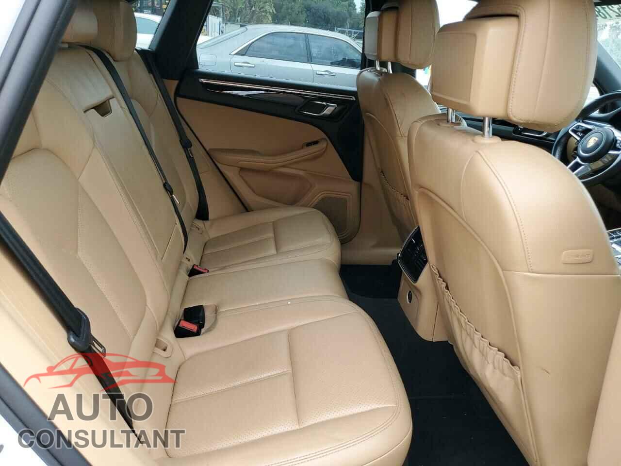 PORSCHE MACAN 2017 - WP1AA2A52HLB80159