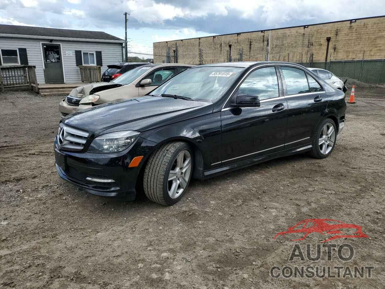 MERCEDES-BENZ C-CLASS 2011 - WDDGF8BB0BR137356