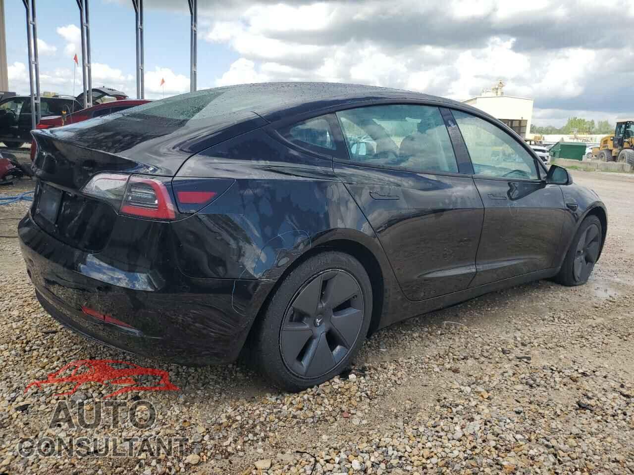 TESLA MODEL 3 2022 - 5YJ3E1EA2NF370204
