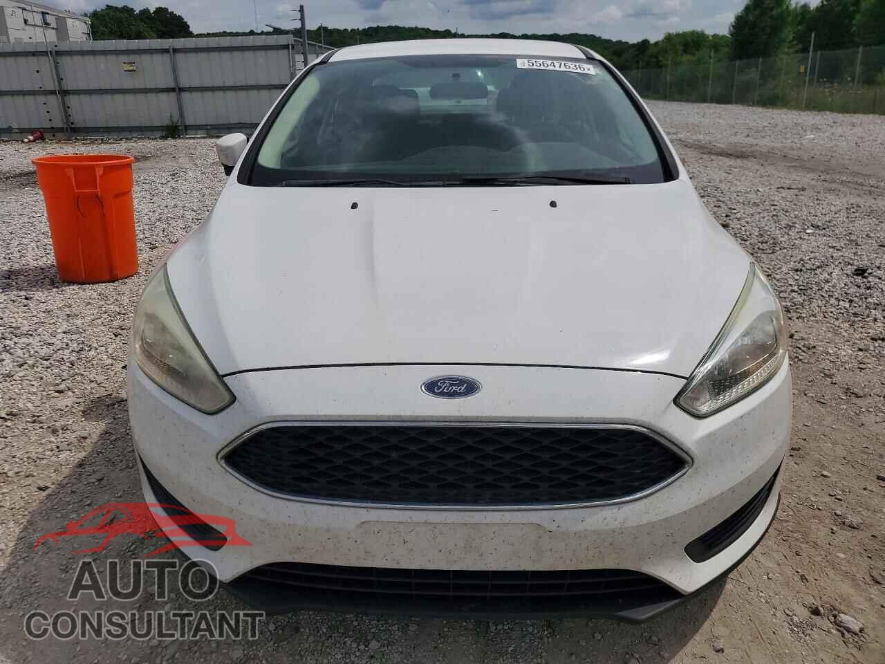 FORD FOCUS 2017 - 1FADP3F22HL222837
