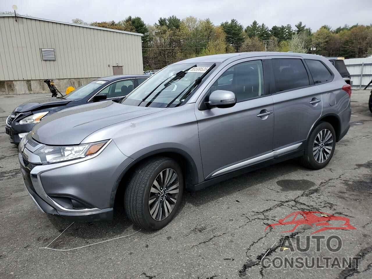 MITSUBISHI OUTLANDER 2019 - JA4AD3A31KZ011911