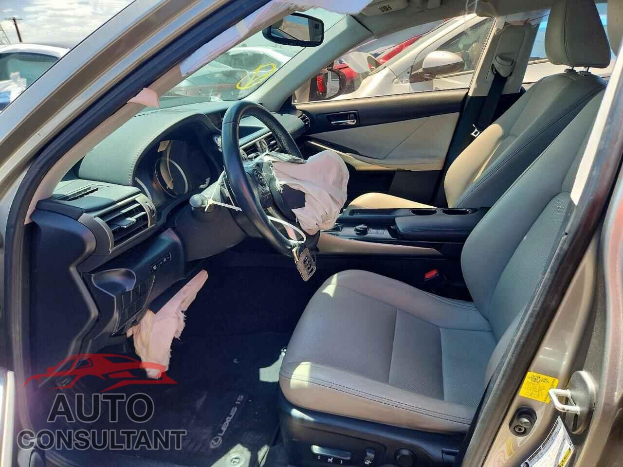 LEXUS IS 2014 - JTHBF1D2XE5026591