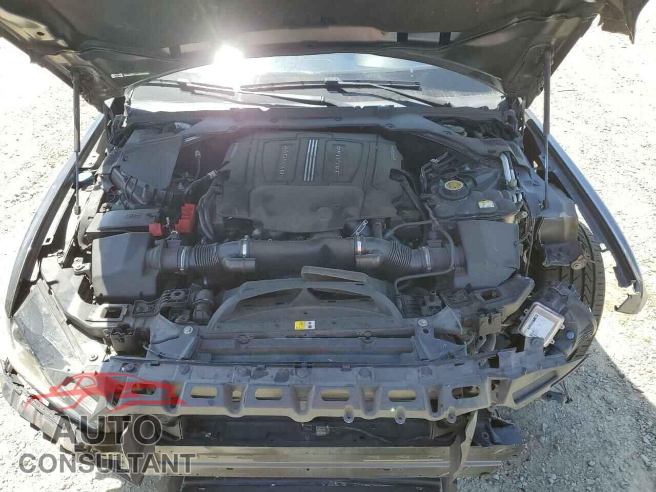 JAGUAR XE 2017 - SAJAF4BV7HA964864