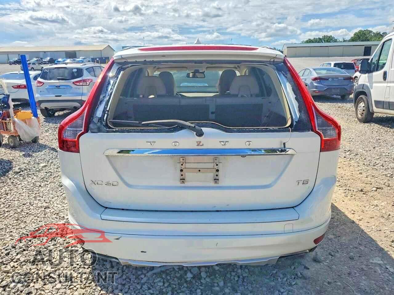 VOLVO XC60 2015 - YV440MDC8F2608159