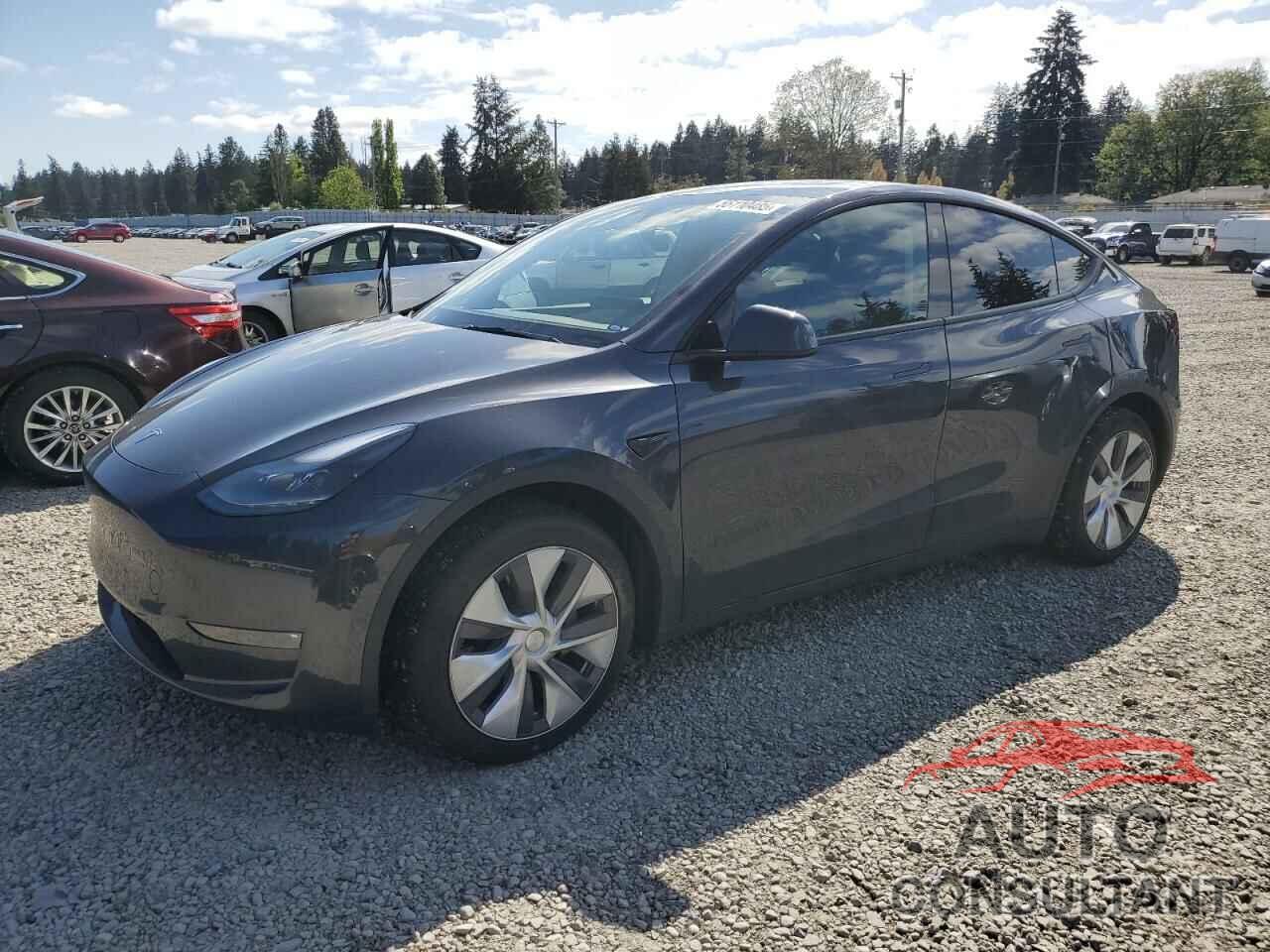 TESLA MODEL Y 2024 - 7SAYGAEE8RF987571