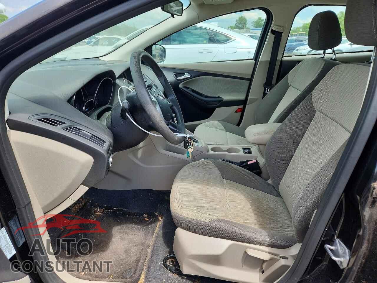 FORD FOCUS 2012 - 1FAHP3K21CL125368