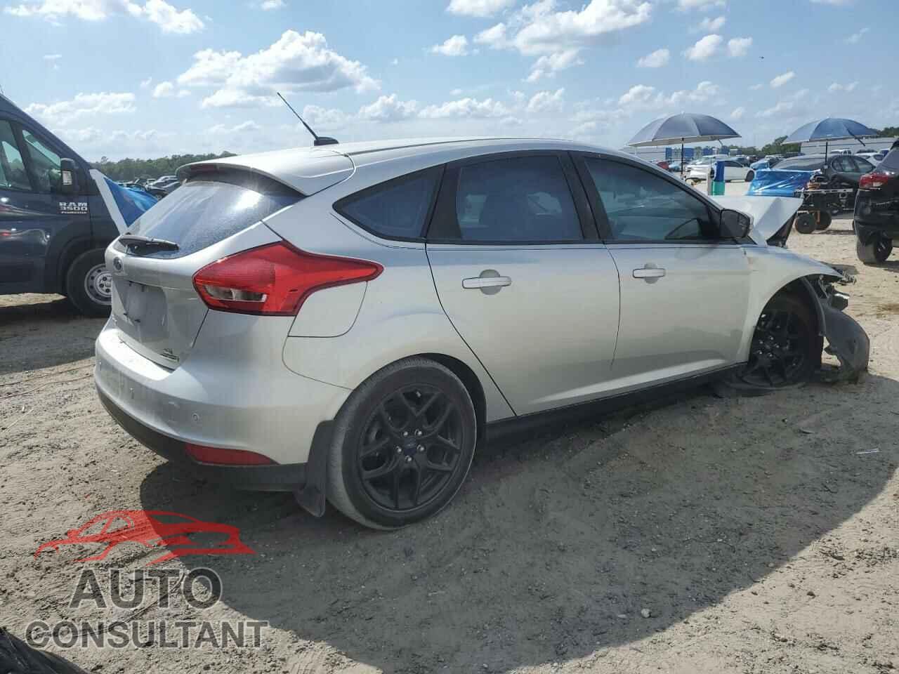 FORD FOCUS 2016 - 1FADP3K24GL201380