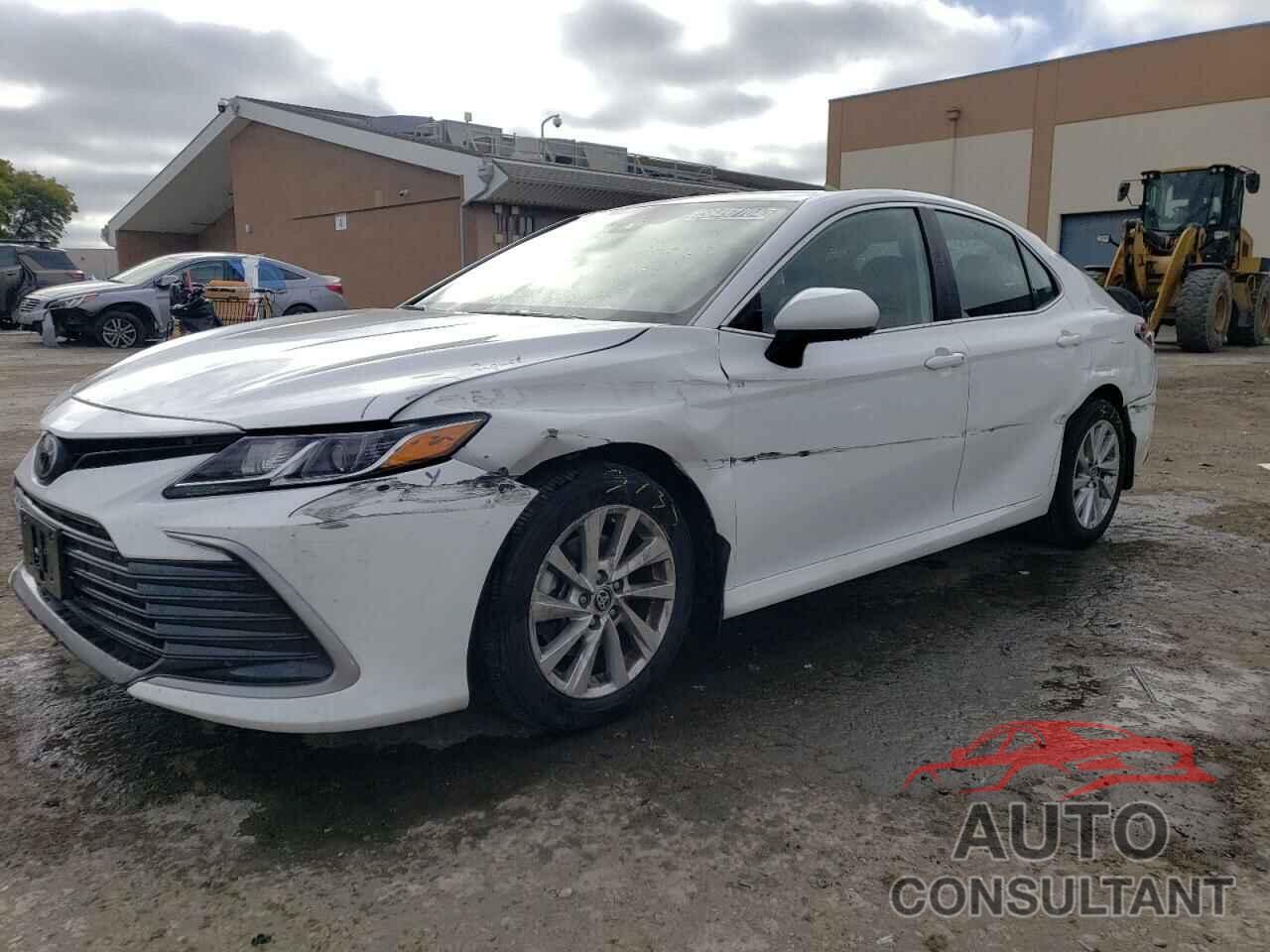 TOYOTA CAMRY 2023 - 4T1C11AKXPU808807