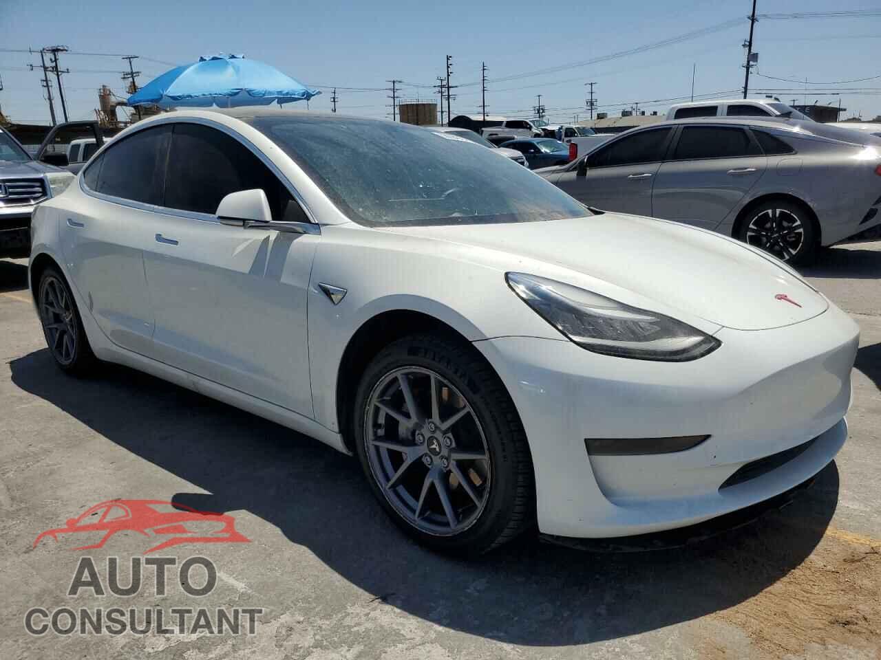TESLA MODEL 3 2020 - 5YJ3E1EB7LF650237