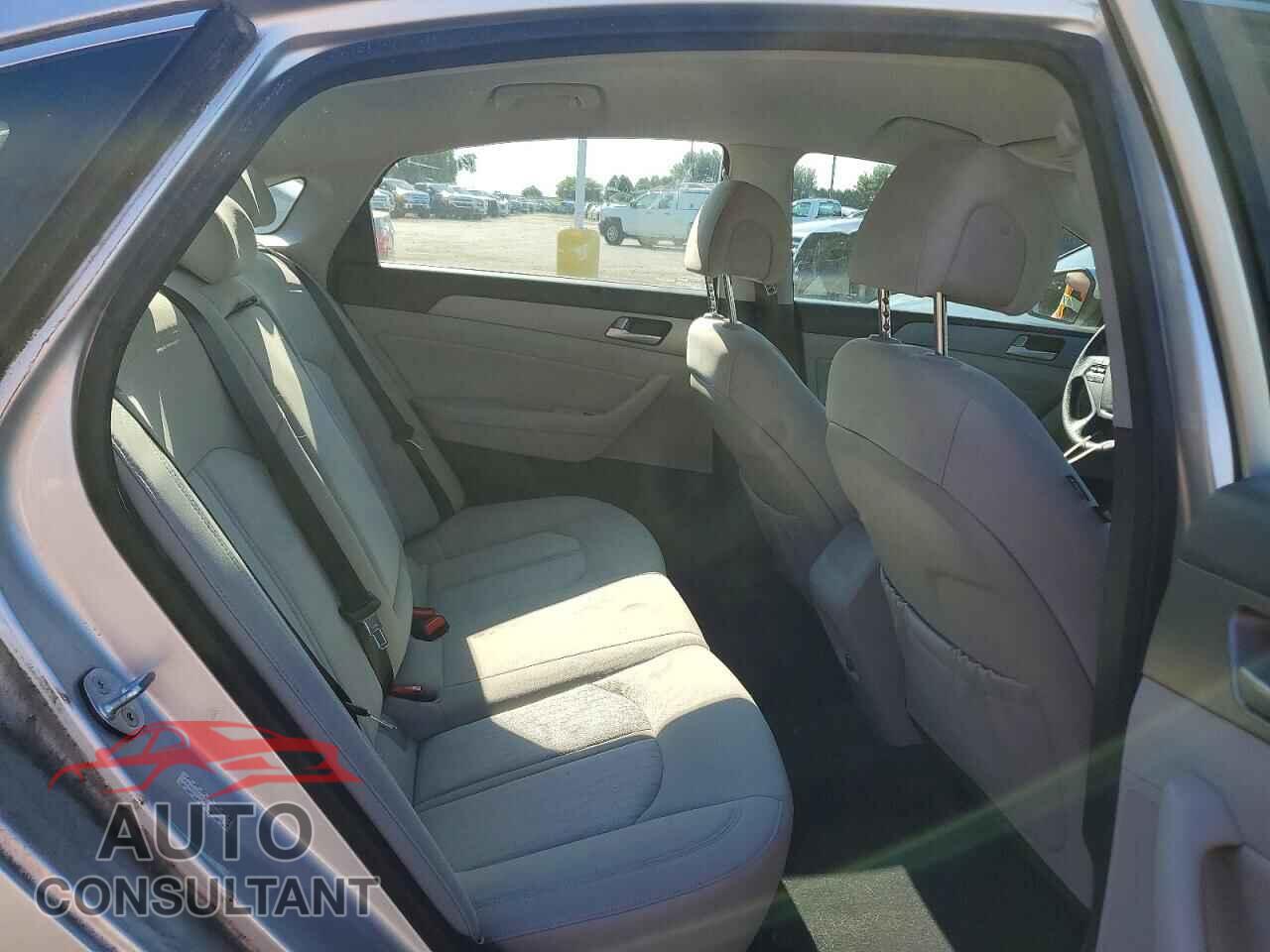 HYUNDAI SONATA 2016 - KMHE24L15GA016917
