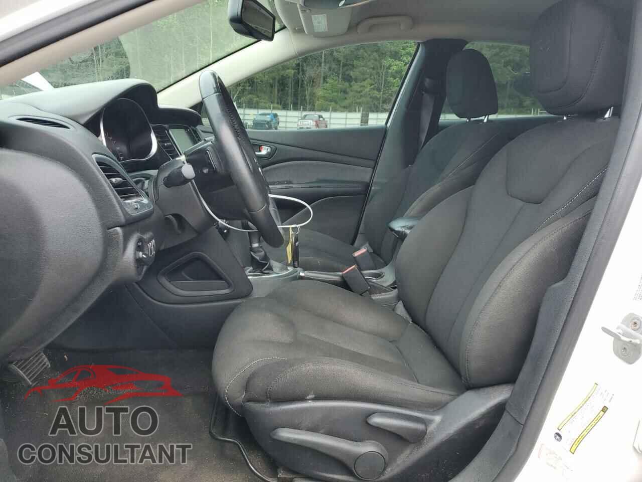 DODGE DART 2013 - 1C3CDFBA9DD204275