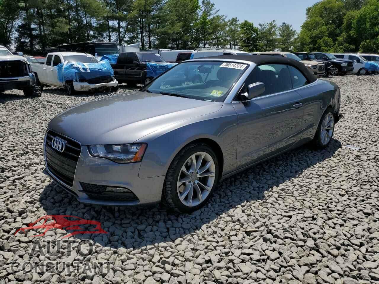 AUDI A5 2013 - WAUCFAFH8DN001675