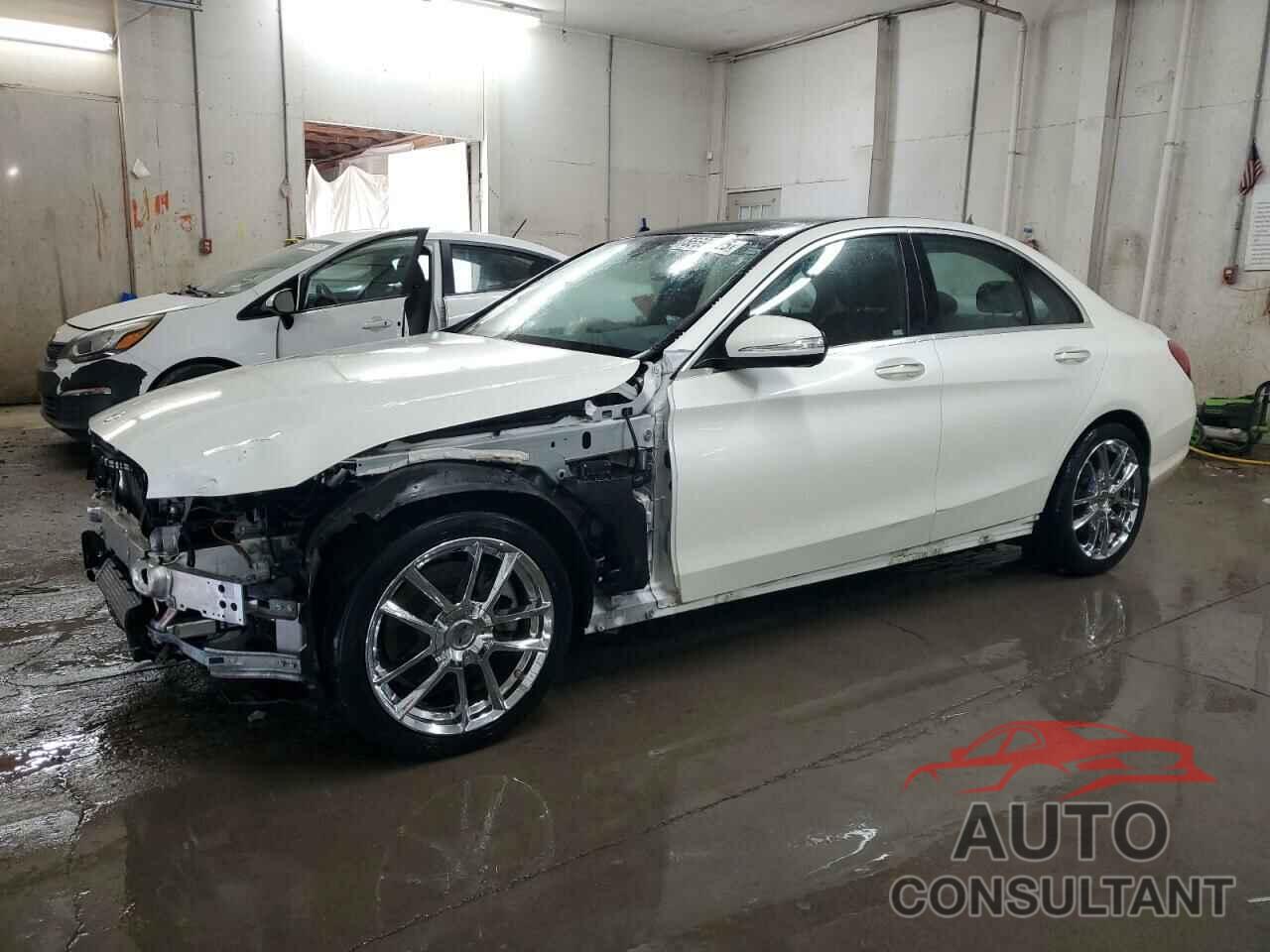MERCEDES-BENZ C-CLASS 2015 - 55SWF4JB2FU063156