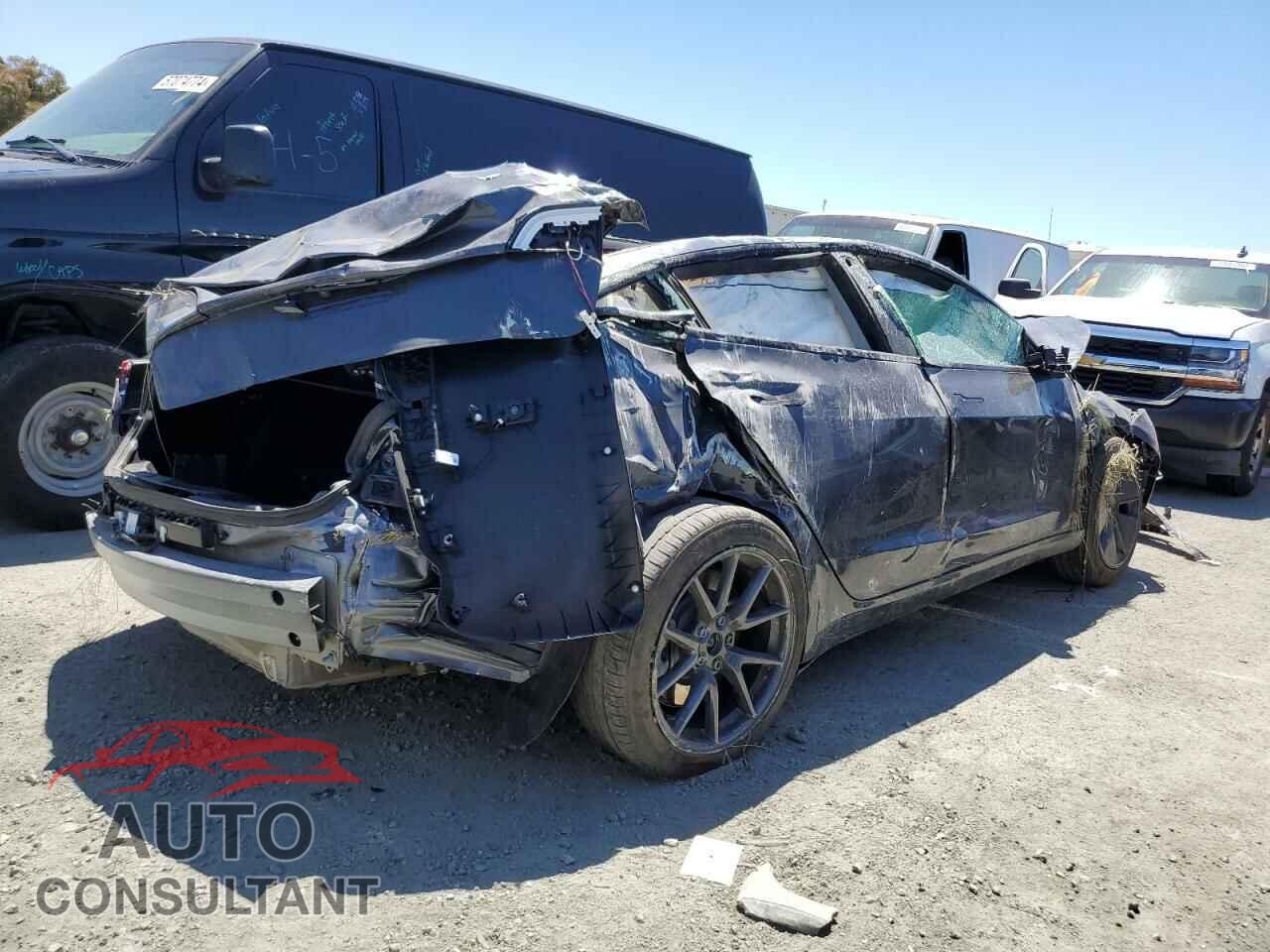 TESLA MODEL 3 2022 - 5YJ3E1EA6NF376474