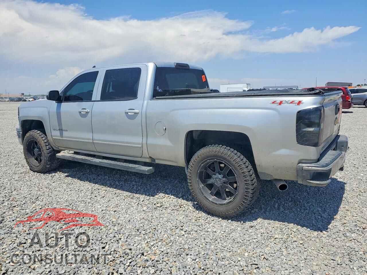 CHEVROLET SILVERADO 2015 - 1GCUKREC2FF205389