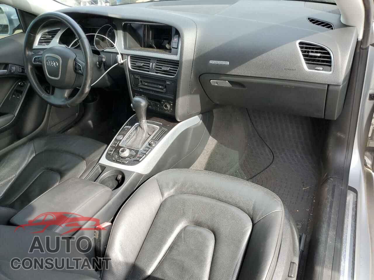 AUDI A5 2012 - WAULFAFR3CA001095