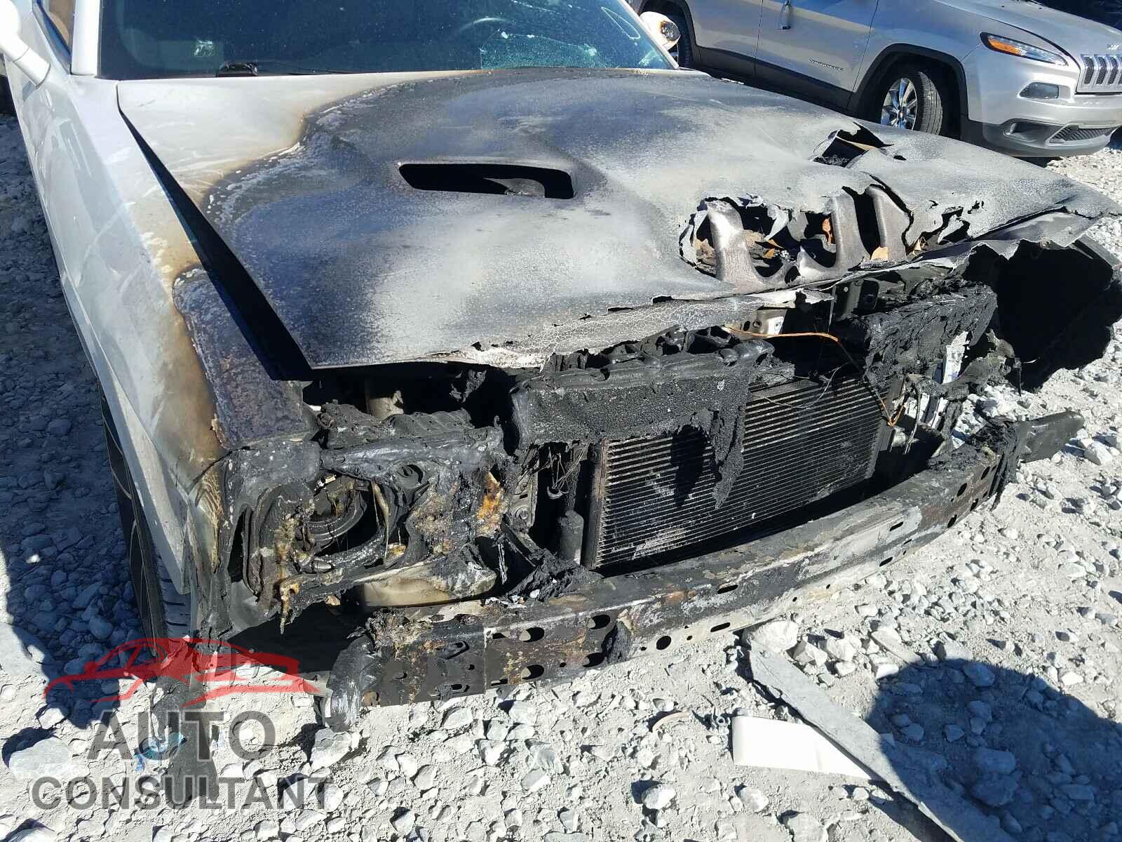 DODGE CHALLENGER 2016 - 2C3CDZFJ5GH271460