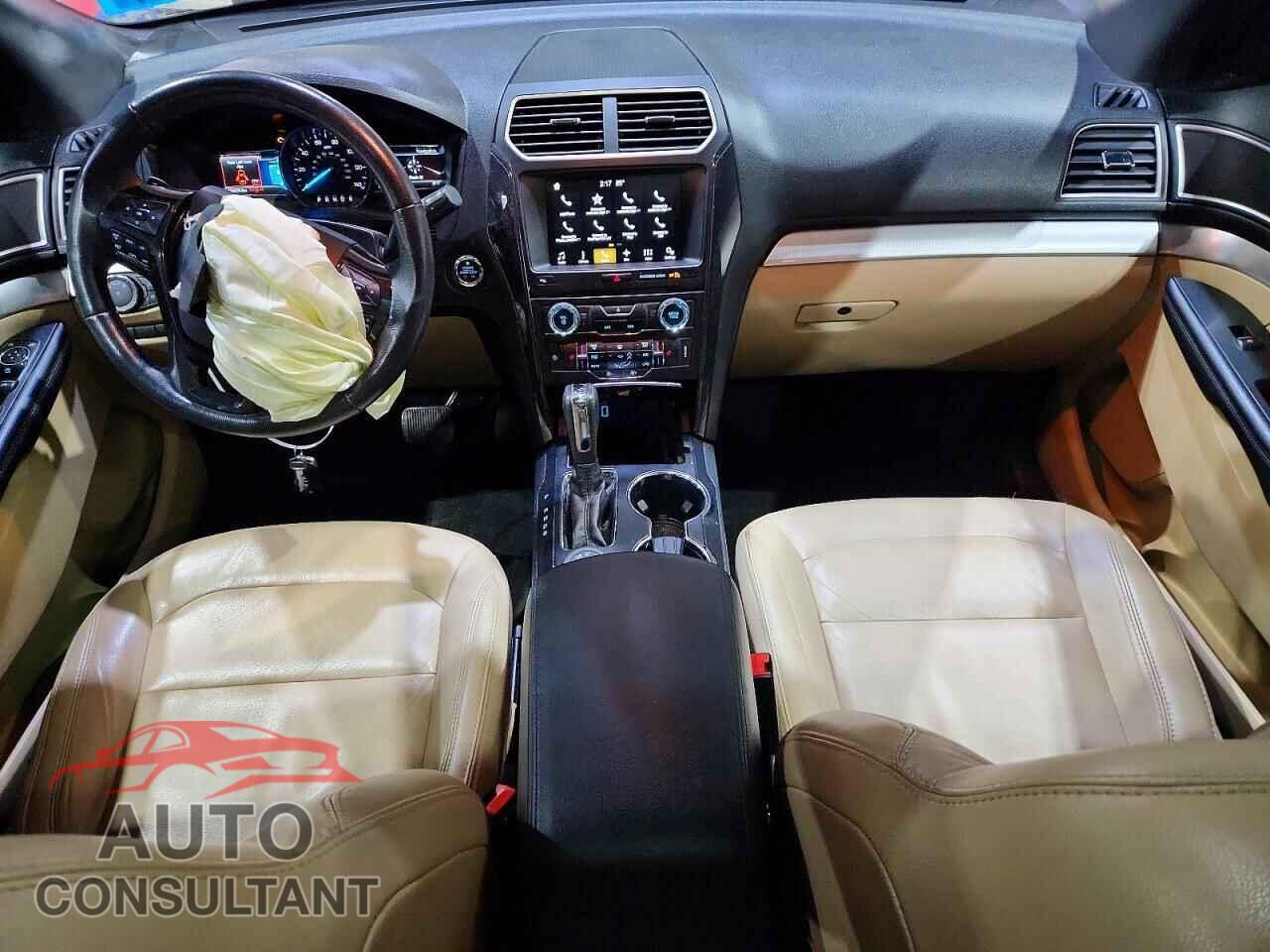 FORD EXPLORER 2017 - 1FM5K8D82HGD46936