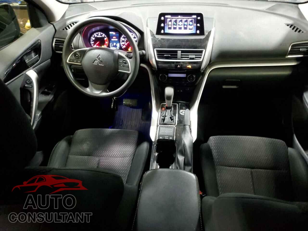 MITSUBISHI ECLIPSE 2018 - JA4AT4AA7JZ047169