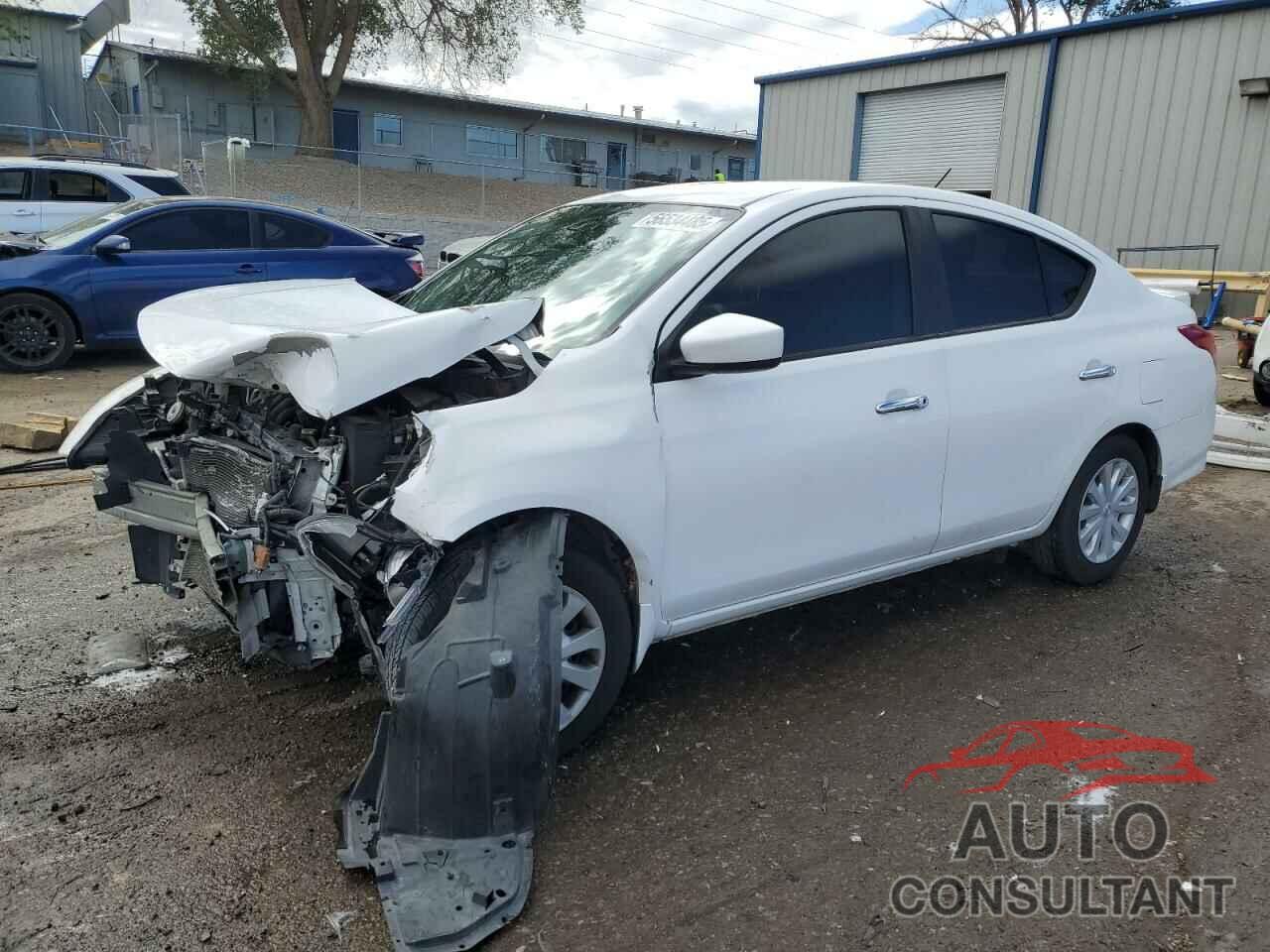 NISSAN VERSA 2017 - 3N1CN7AP4HL851979