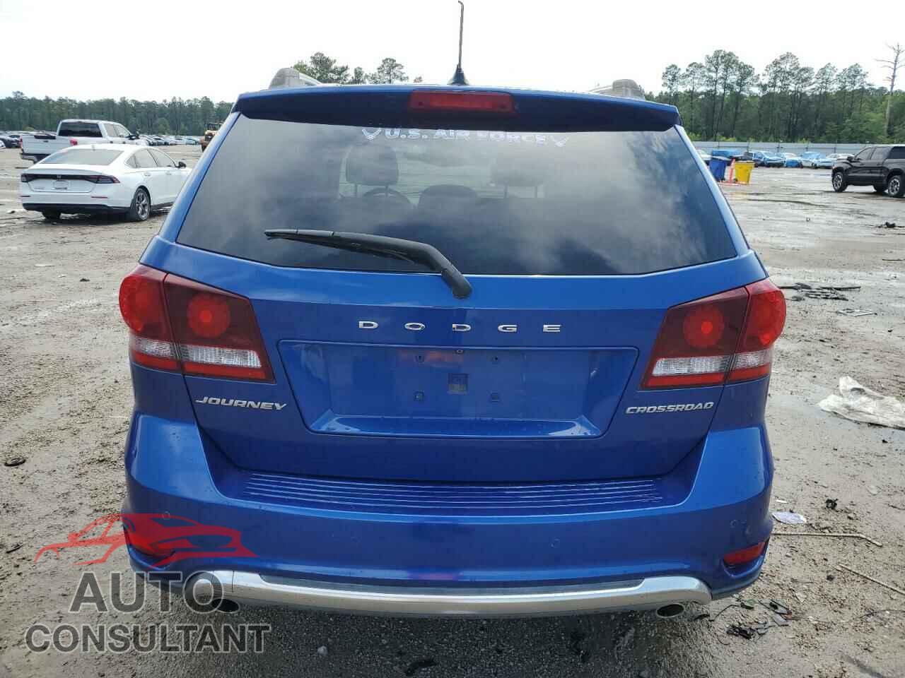 DODGE JOURNEY 2015 - 3C4PDCGG4FT605710