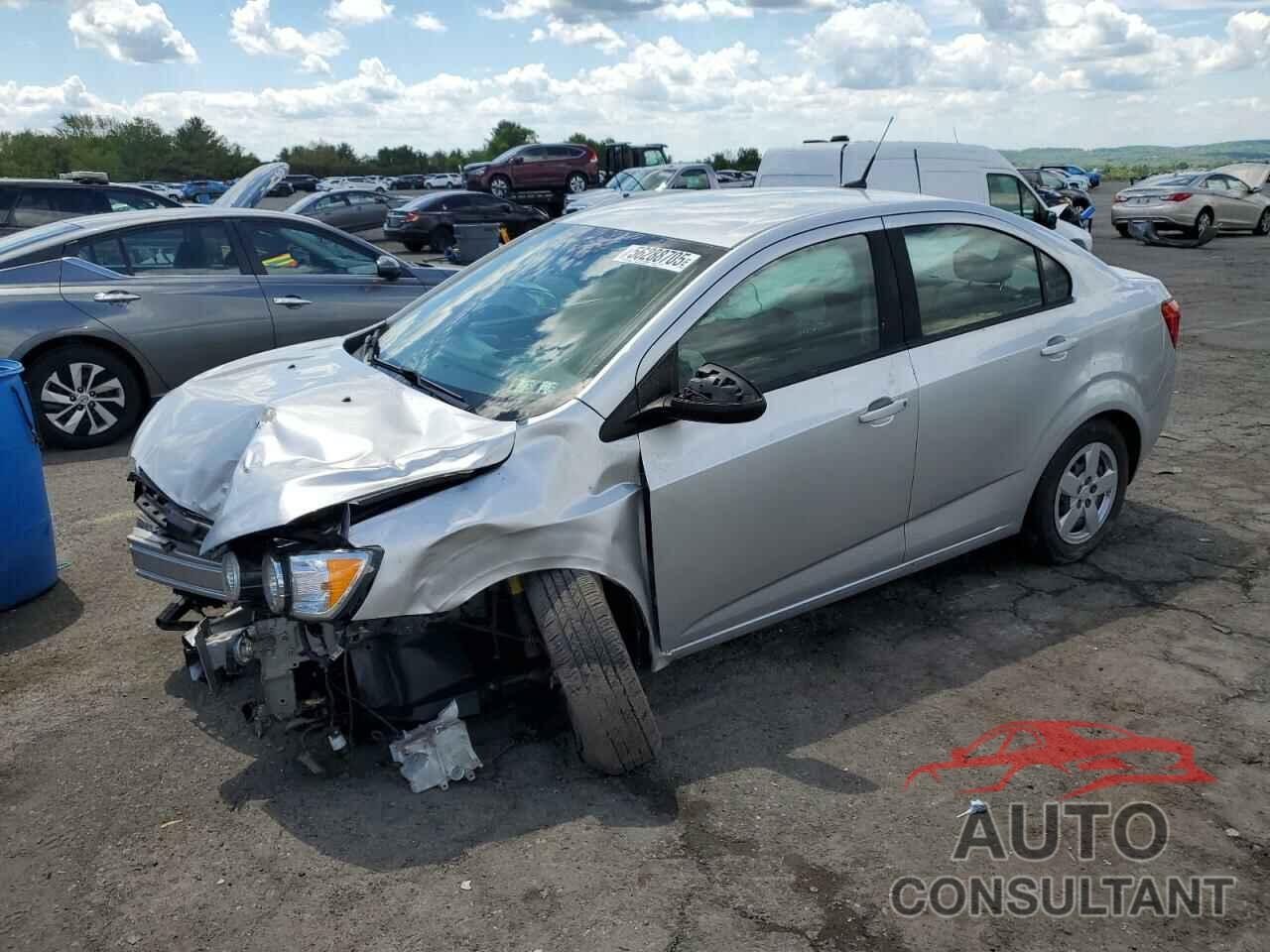 CHEVROLET SONIC 2013 - 1G1JA5SG6D4196039