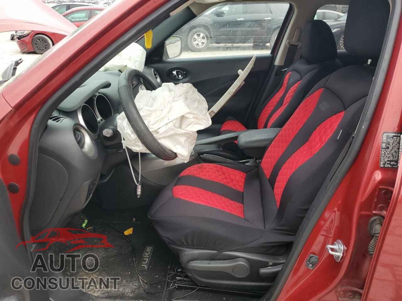 NISSAN JUKE 2017 - JN8AF5MR7HT702467