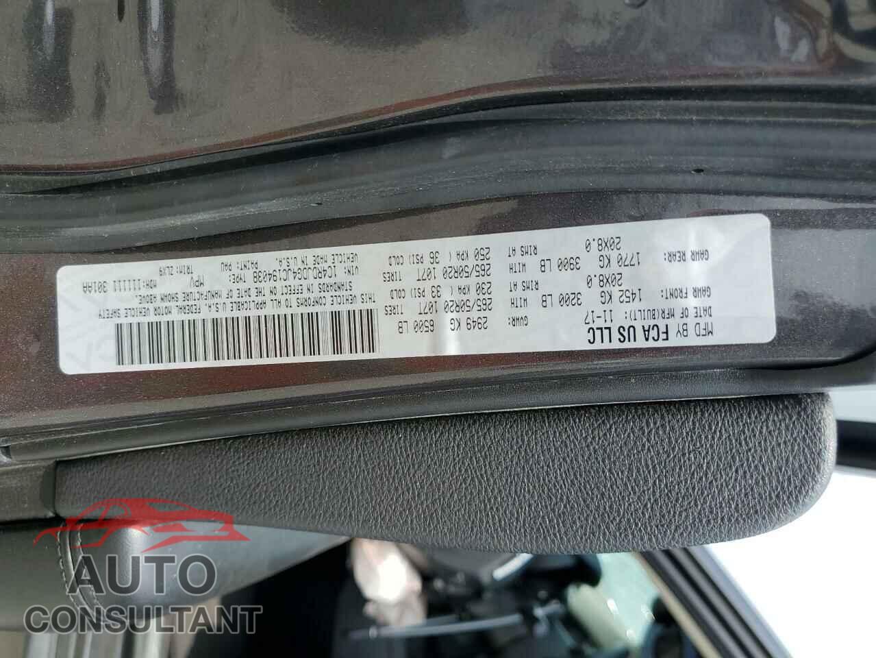 DODGE DURANGO 2018 - 1C4RDJDG4JC194038