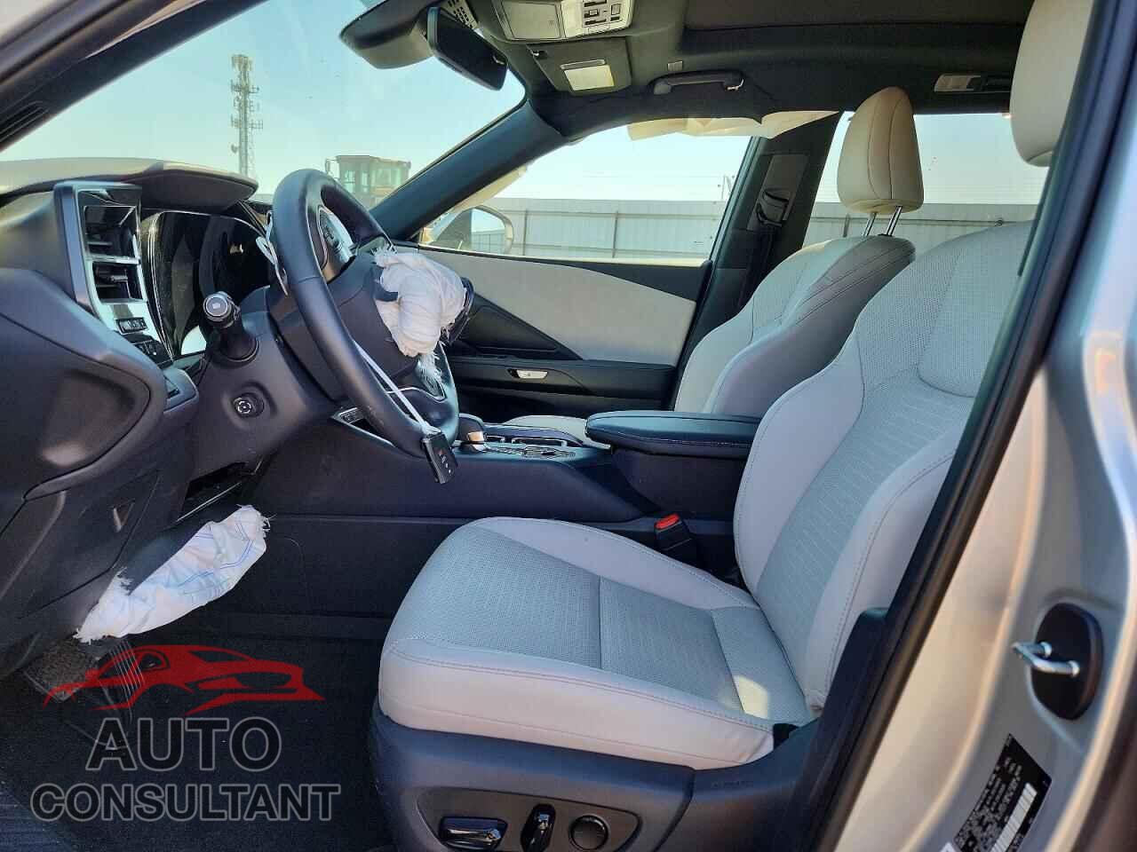 LEXUS UNKNOWN 2026 - 5TDAAAB65TS066313