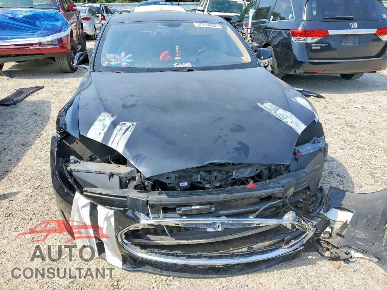TESLA MODEL S 2013 - 5YJSA1CP5DFP08823