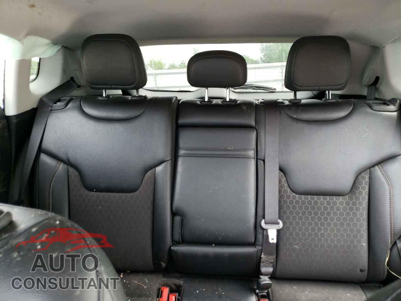 JEEP COMPASS 2019 - 3C4NJDBB0KT729582