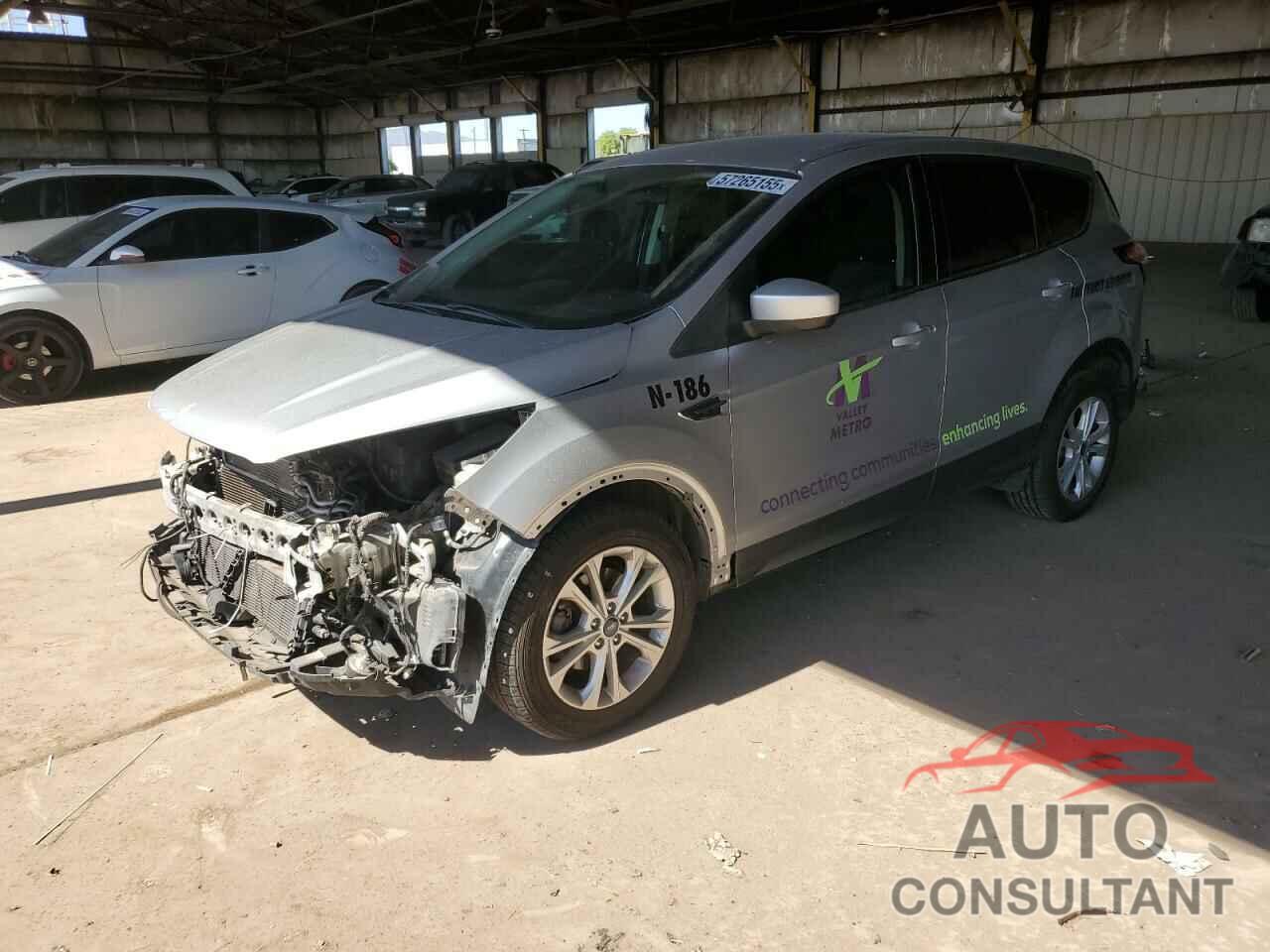 FORD ESCAPE 2017 - 1FMCU0GD6HUC38719