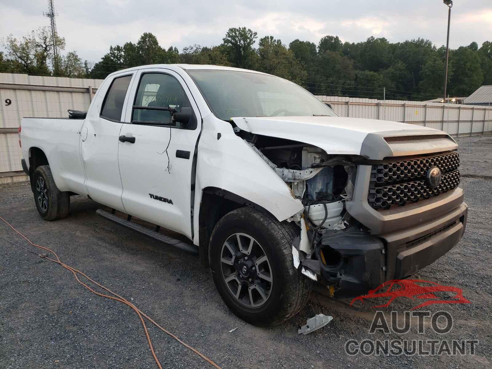 TOYOTA TUNDRA 2018 - 5TFCY5F17JX023710