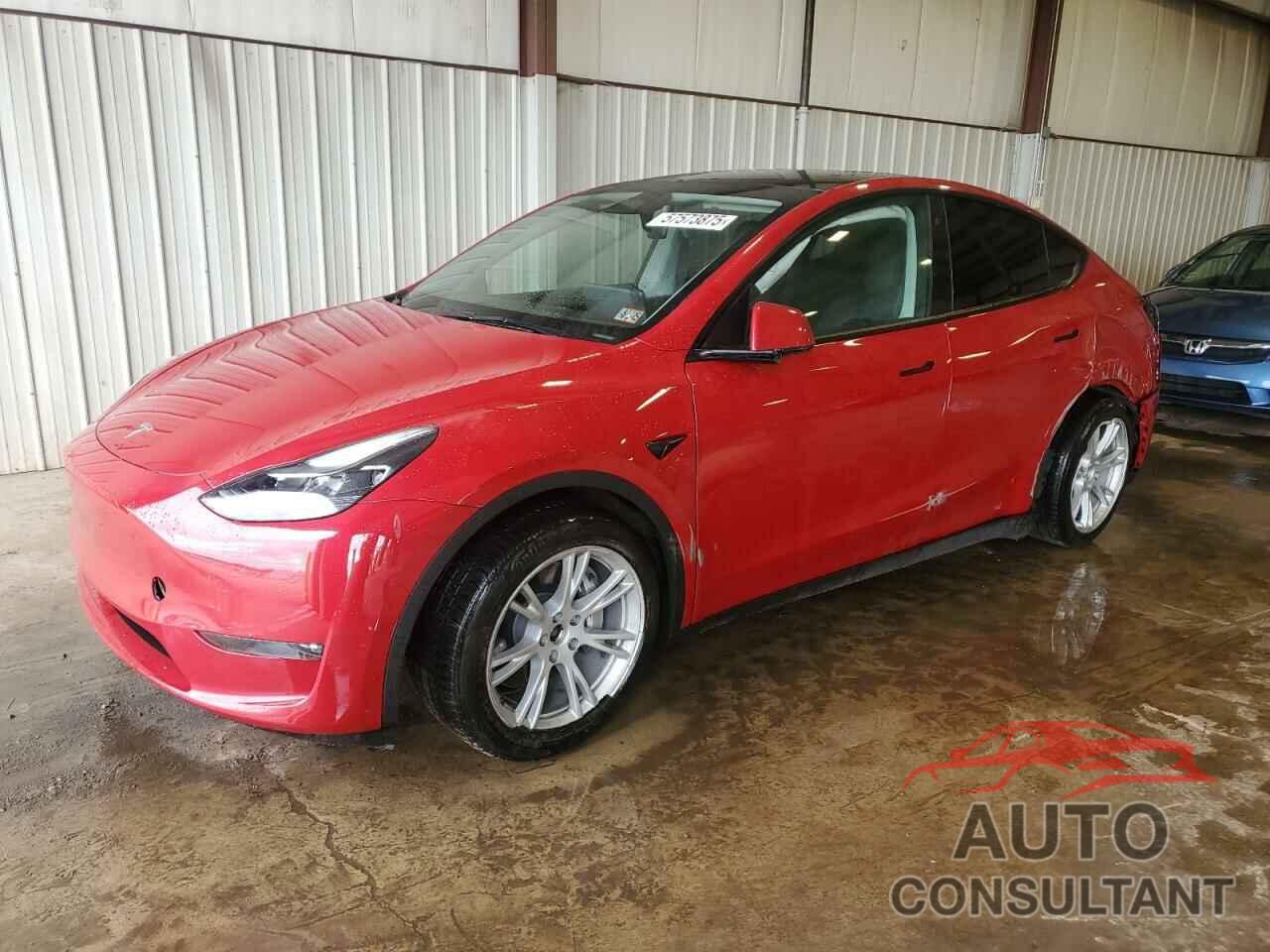 TESLA MODEL Y 2023 - 7SAYGAEE8PF701618
