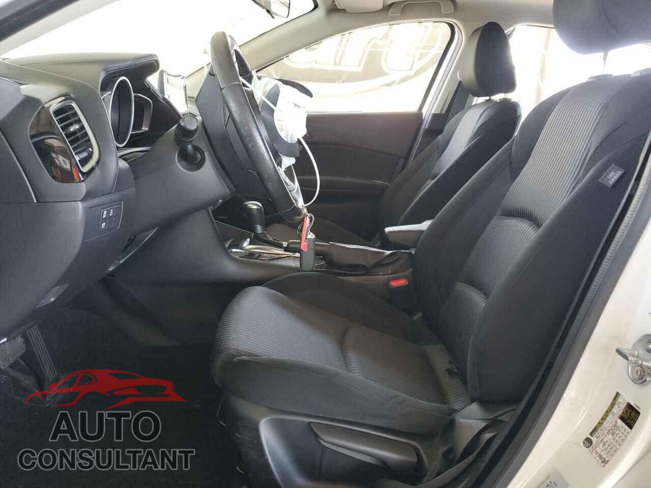 MAZDA 3 2015 - JM1BM1L71F1257845