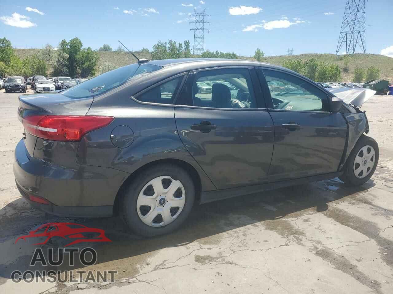 FORD FOCUS 2017 - 1FADP3E28HL254385