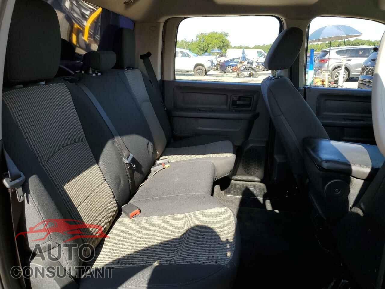 DODGE RAM 1500 2012 - 1C6RD6KT8CS324111