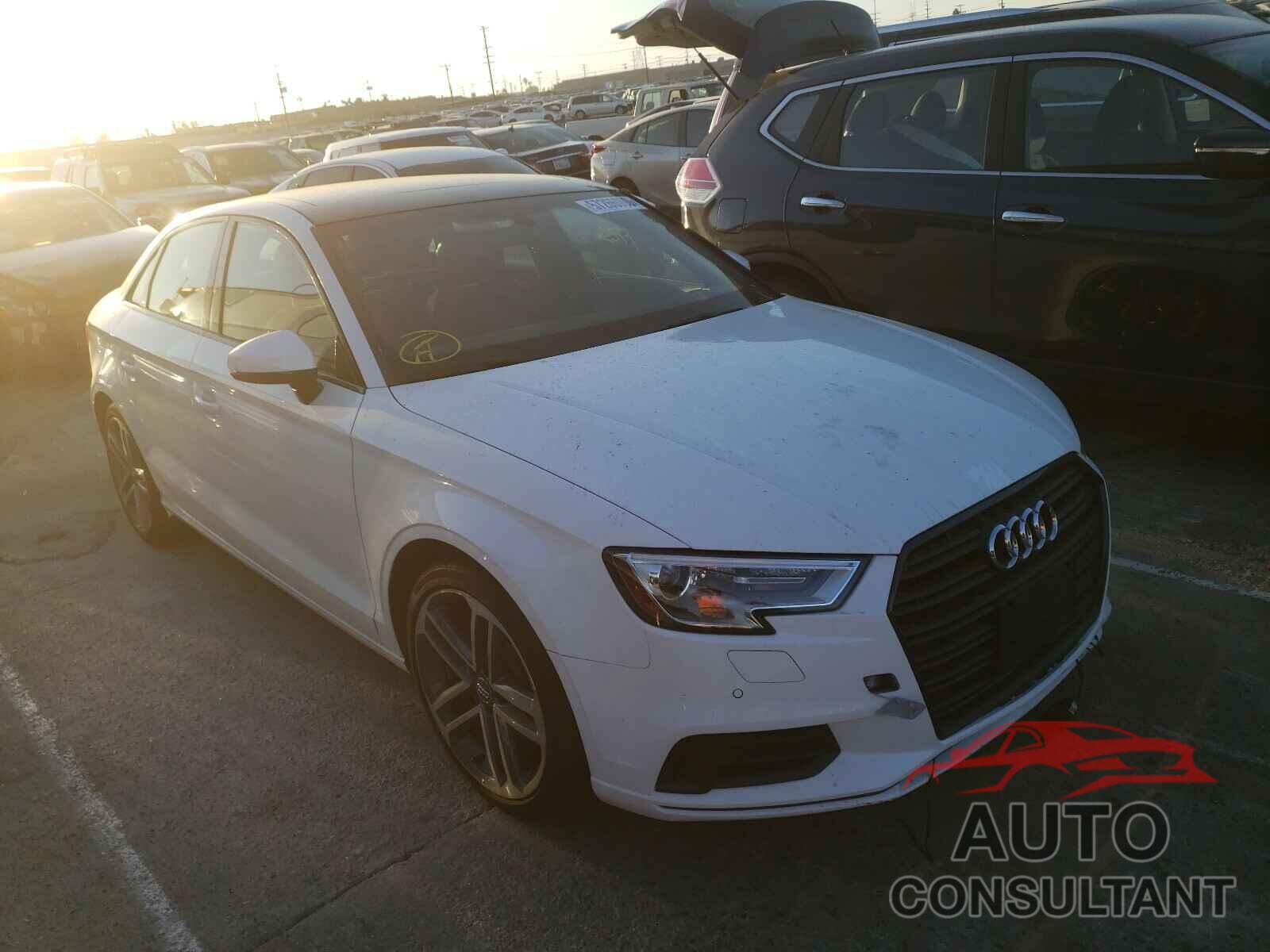 AUDI A3 2020 - WAUAUGFF8LA045311