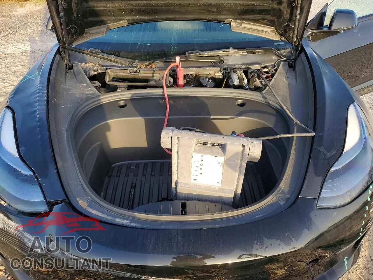 TESLA MODEL 3 2023 - 5YJ3E1EA9PF588532
