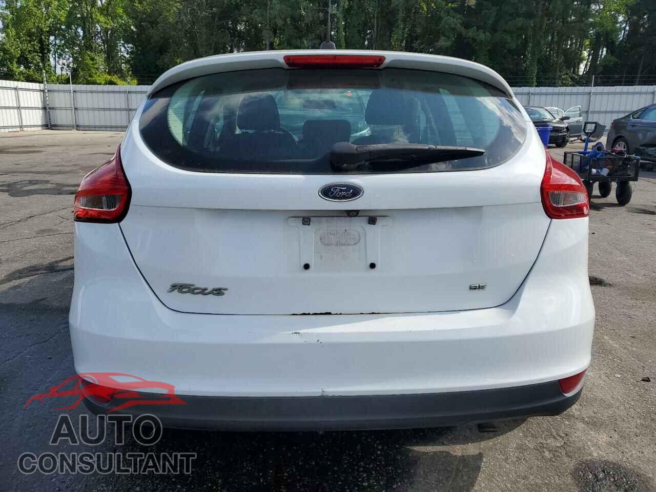FORD FOCUS 2016 - 1FADP3K27GL317799
