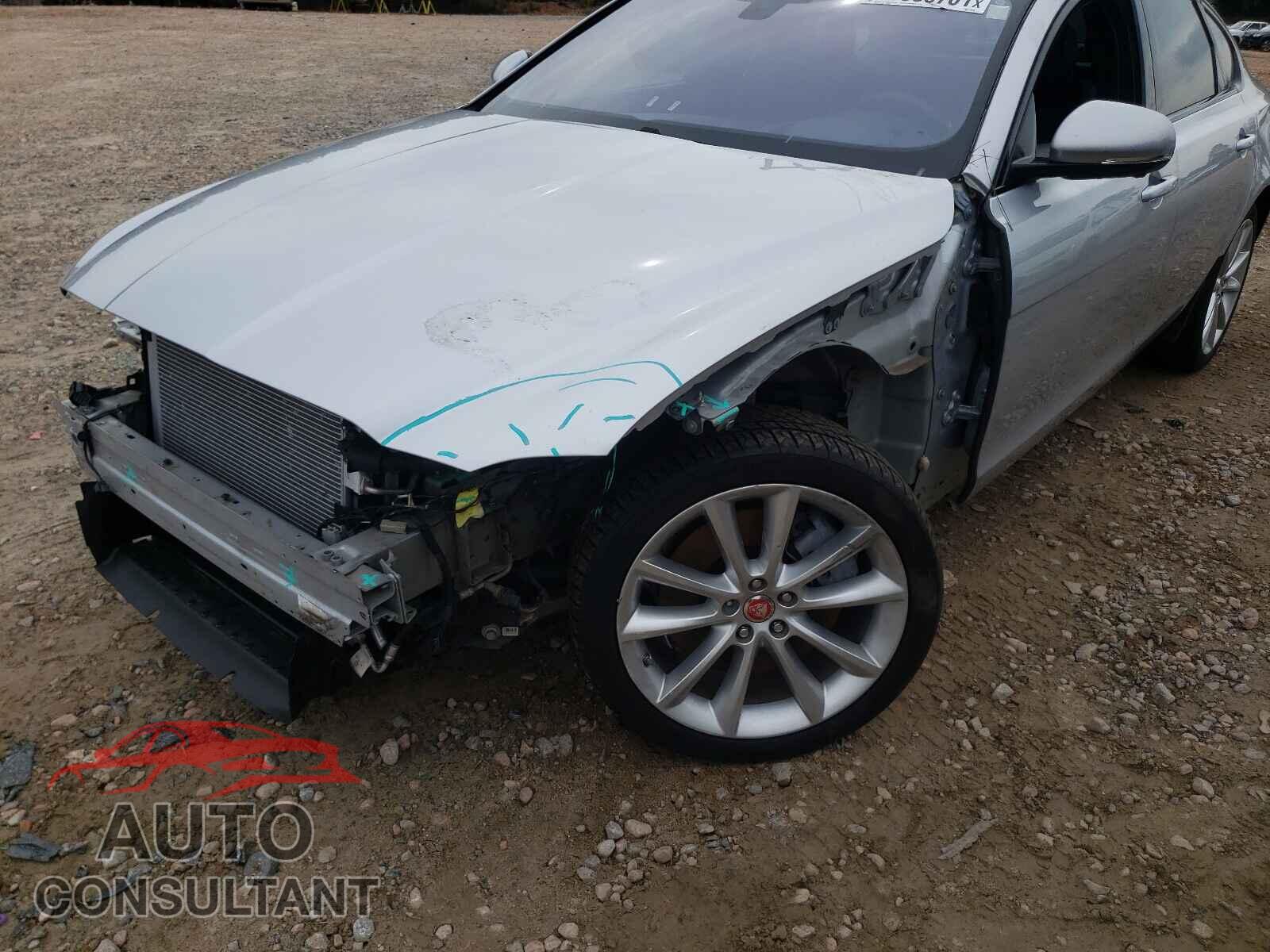 JAGUAR XF 2016 - SAJBF4BV4GCY20552
