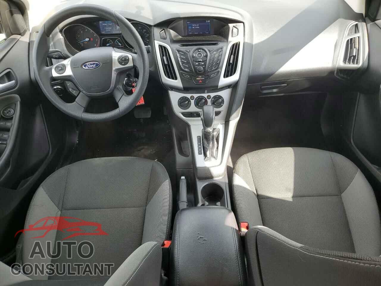 FORD FOCUS 2014 - 1FADP3F21EL415606