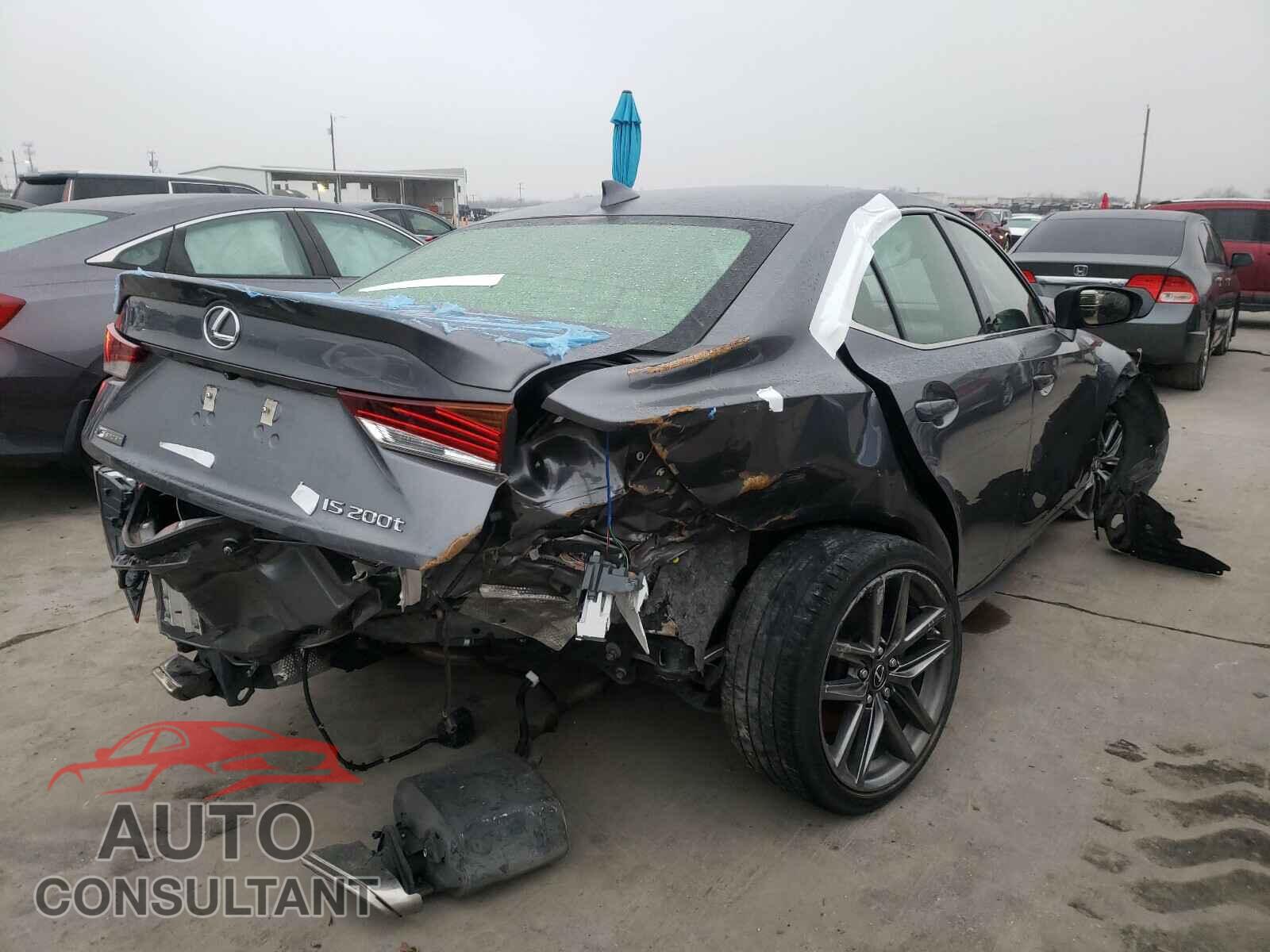 LEXUS IS 2017 - JTHBA1D20H5045363
