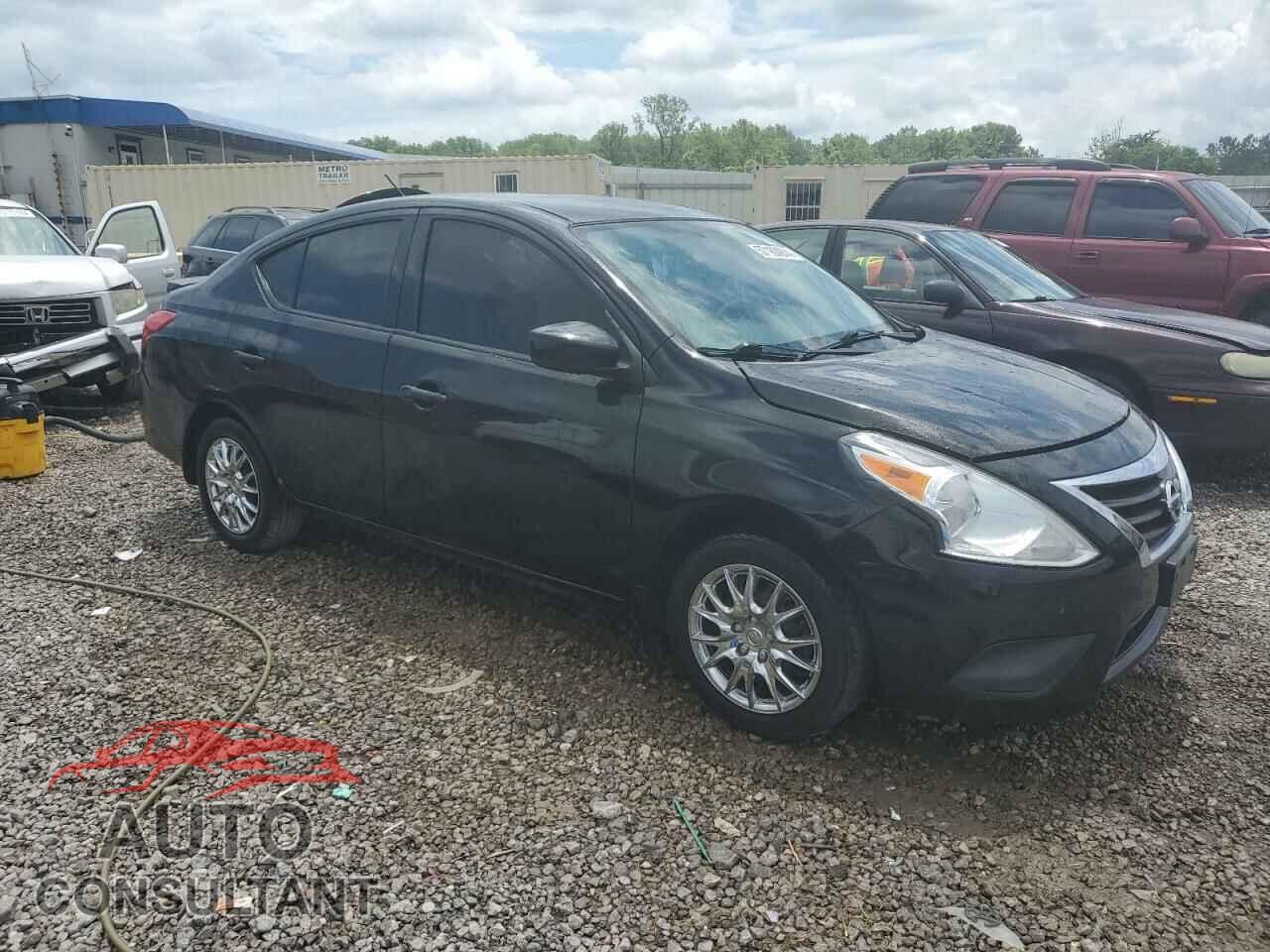 NISSAN VERSA 2017 - 3N1CN7AP3HL826863