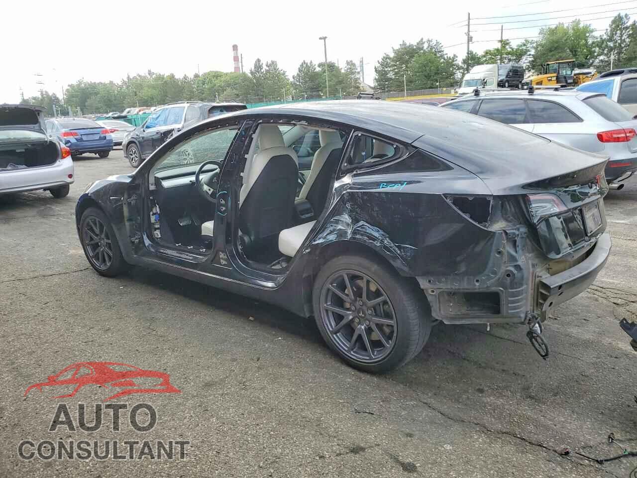 TESLA MODEL 3 2019 - 5YJ3E1EA7KF301682