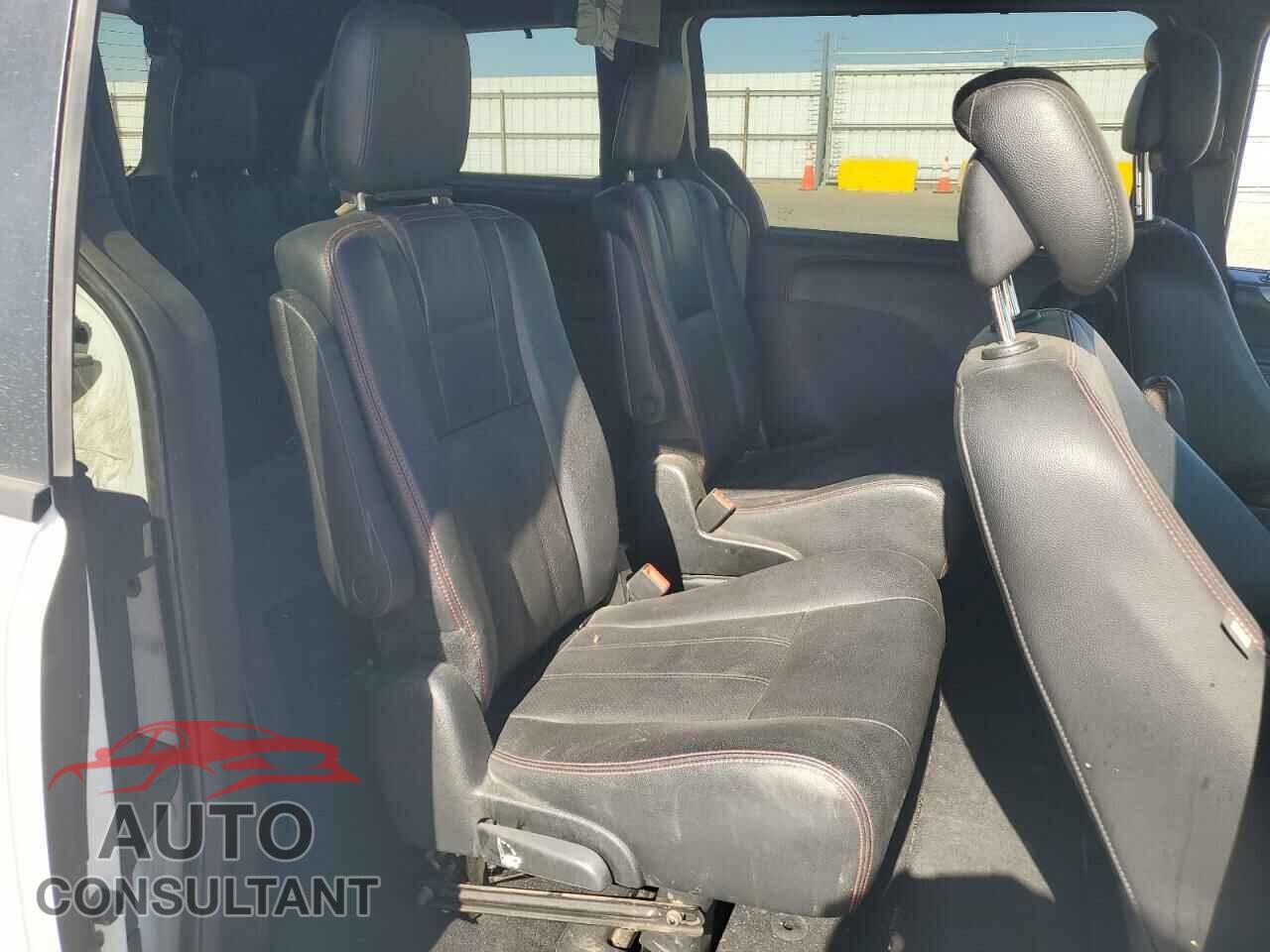 DODGE CARAVAN 2017 - 2C4RDGEG2HR774228