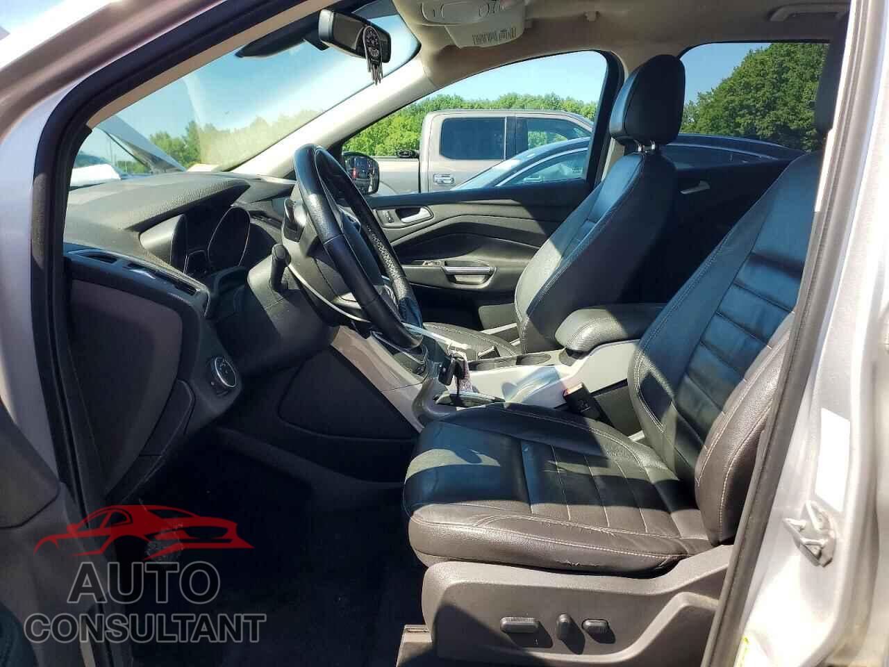 FORD ESCAPE 2013 - 1FMCU9H90DUD88284