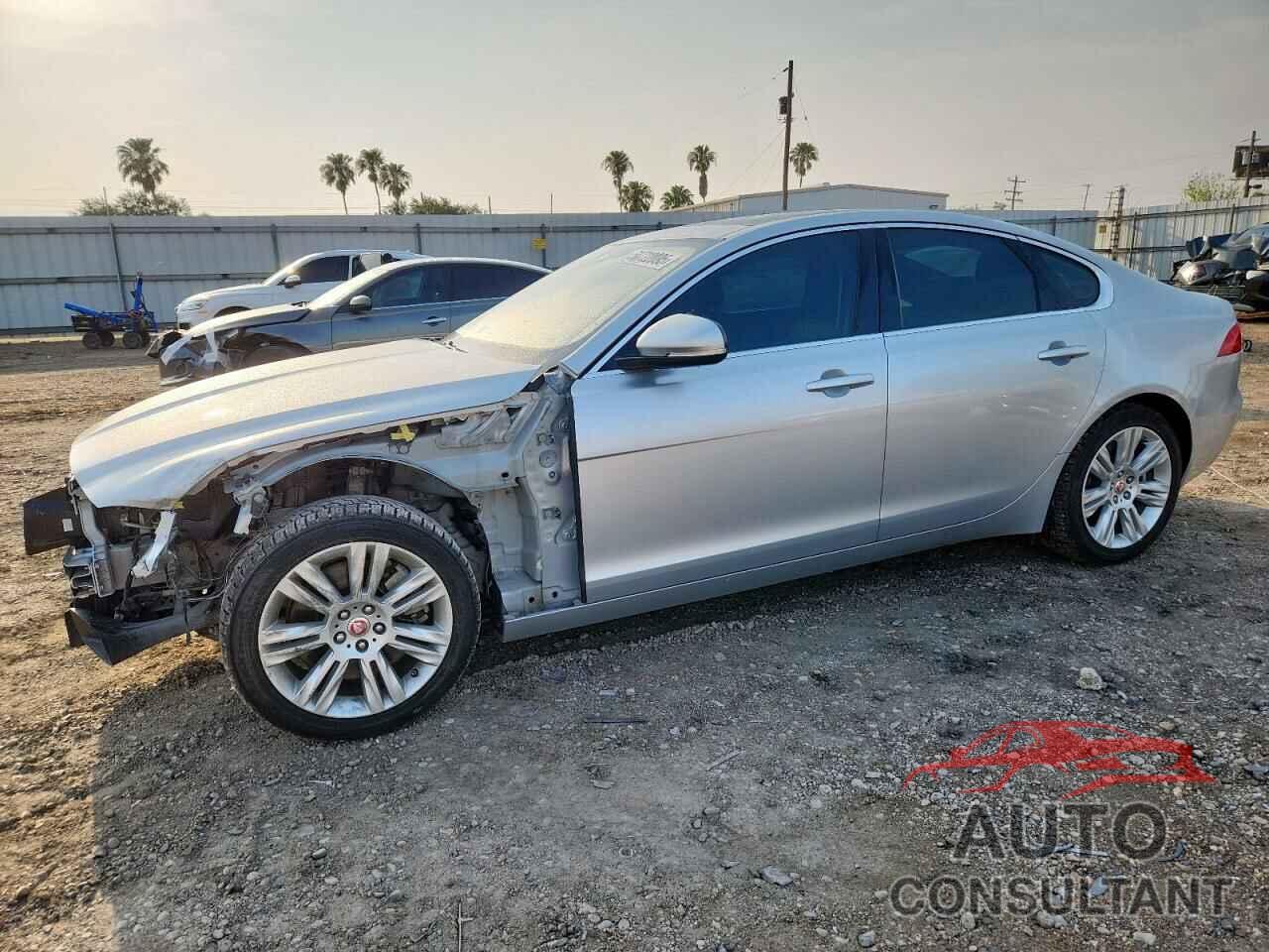 JAGUAR XF 2016 - SAJBD4BV8GCY17059