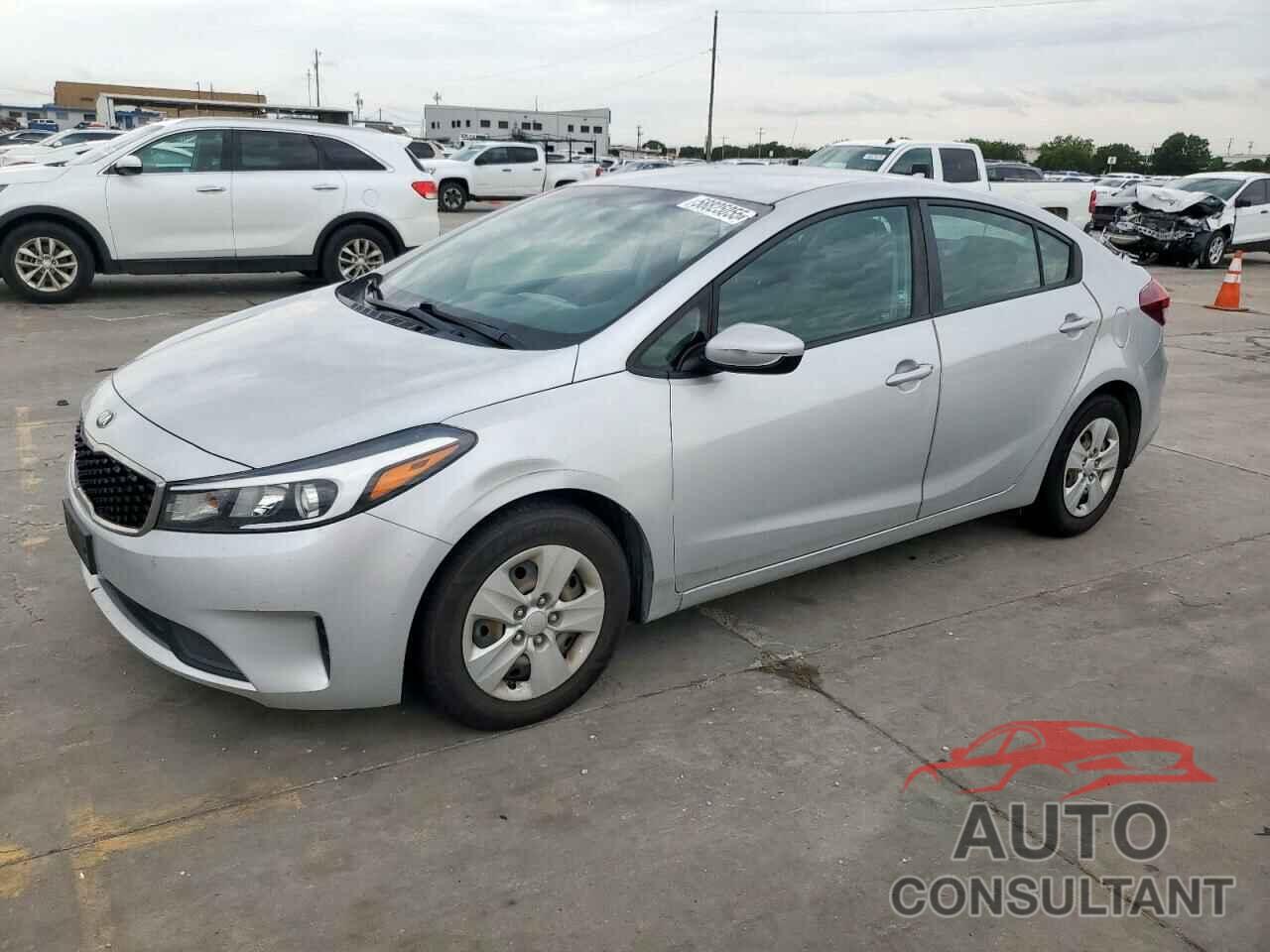 KIA FORTE 2018 - 3KPFK4A78JE186807